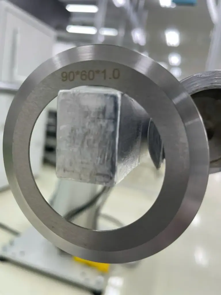 [DSC-LD-90-60-1.2] Lưỡi dao 90x60x1.2mm
