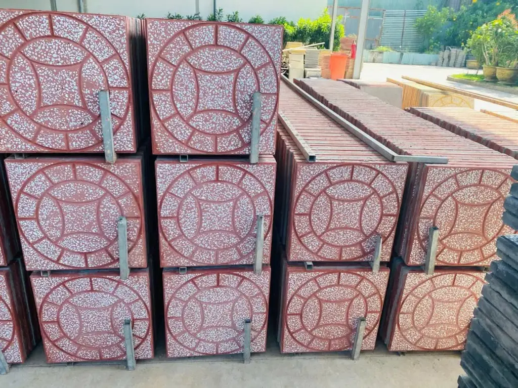 [DSC-DONGTIENDO] Gạch vỉa hè KT 400x400mm đồng tiền đỏ